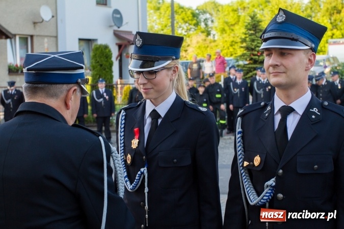 Zdjęcie w galerii na portalu naszraciborz.pl: Jak co roku w Pietrowicach Wielkich odbyły się tradycyjne obchody Dnia Strażaka wiadomości z regionu