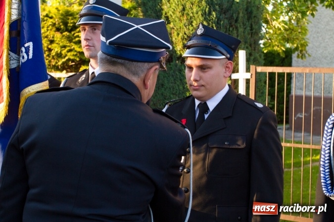 Zdjęcie w galerii na portalu naszraciborz.pl: Jak co roku w Pietrowicach Wielkich odbyły się tradycyjne obchody Dnia Strażaka wiadomości z regionu