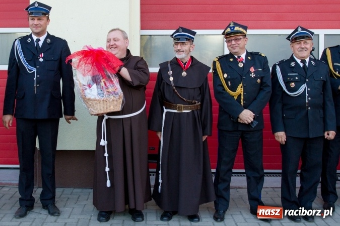 Zdjęcie w galerii na portalu naszraciborz.pl: Jak co roku w Pietrowicach Wielkich odbyły się tradycyjne obchody Dnia Strażaka wiadomości z regionu