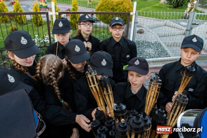 Zdjęcie w galerii na portalu naszraciborz.pl: Jak co roku w Pietrowicach Wielkich odbyły się tradycyjne obchody Dnia Strażaka wiadomości z regionu