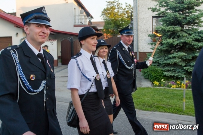 Zdjęcie w galerii na portalu naszraciborz.pl: Jak co roku w Pietrowicach Wielkich odbyły się tradycyjne obchody Dnia Strażaka wiadomości z regionu