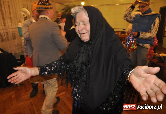 Zdjęcie w galerii na portalu naszraciborz.pl: Basisko już pogrzebane wiadomości z regionu