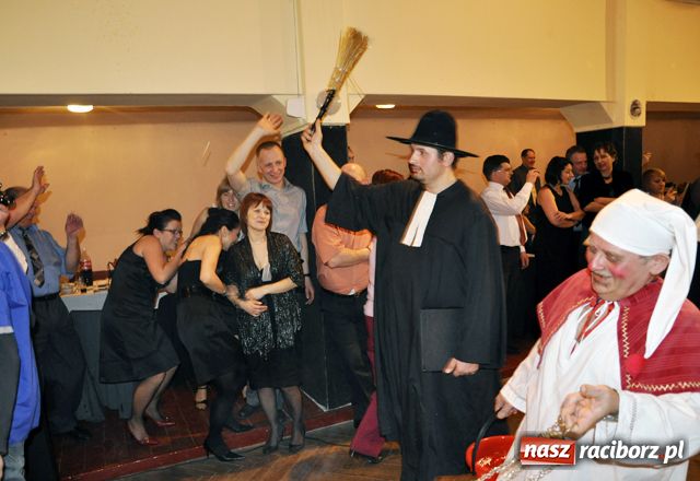 Zdjęcie w galerii na portalu naszraciborz.pl: Basisko już pogrzebane wiadomości z regionu