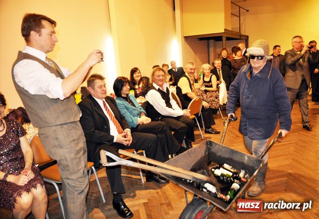 Zdjęcie w galerii na portalu naszraciborz.pl: Basisko już pogrzebane wiadomości z regionu