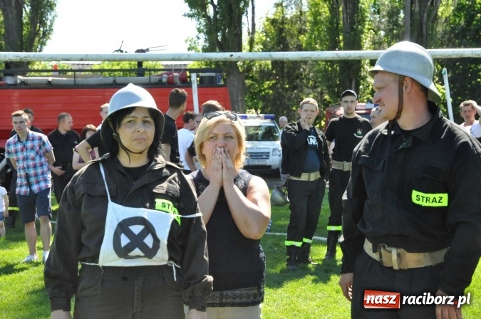 Zdjęcie w galerii na portalu naszraciborz.pl: Strażacy z Borucina mistrzami gminy Krzanowice w zawodach sportowo-pożarniczych. Trzy puchary dla Pietraszyna  wiadomości z regionu