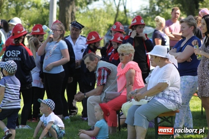 Zdjęcie w galerii na portalu naszraciborz.pl: Strażacy z Borucina mistrzami gminy Krzanowice w zawodach sportowo-pożarniczych. Trzy puchary dla Pietraszyna  wiadomości z regionu