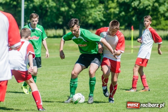 Zdjęcie w galerii na portalu naszraciborz.pl: Z piekła do nieba. Juniorzy Rafako wygrali rzutem na taśmę wiadomości z regionu