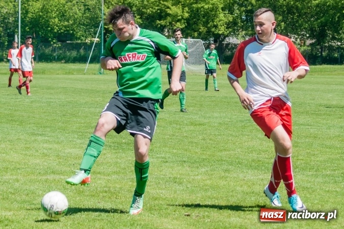 Zdjęcie w galerii na portalu naszraciborz.pl: Z piekła do nieba. Juniorzy Rafako wygrali rzutem na taśmę wiadomości z regionu