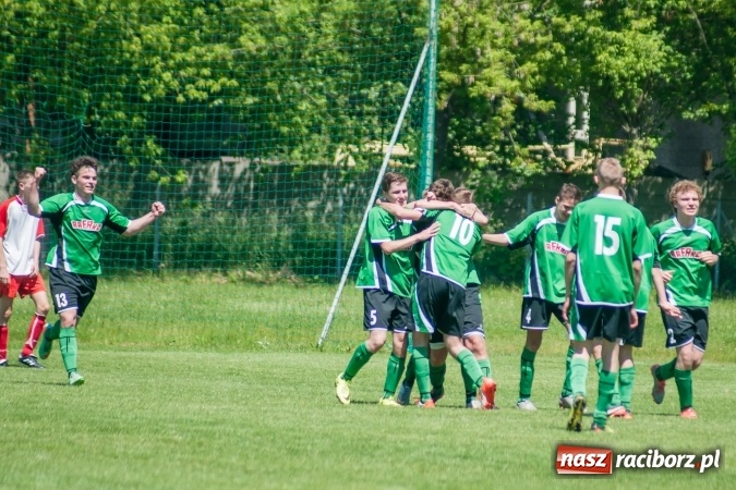 Zdjęcie w galerii na portalu naszraciborz.pl: Z piekła do nieba. Juniorzy Rafako wygrali rzutem na taśmę wiadomości z regionu