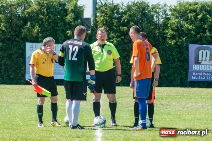 Zdjęcie w galerii na portalu naszraciborz.pl: Emocjonujący pojedynek w Markowicach. Gospodarze lepsi od Grzegorzowic wiadomości z regionu