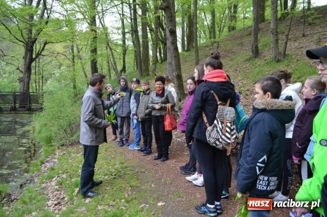 Zdjęcie w galerii na portalu naszraciborz.pl: O współpracy i integracji w Szkole Podstawowej nr 13 wiadomości z regionu