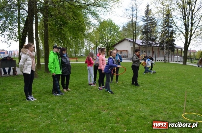 Zdjęcie w galerii na portalu naszraciborz.pl: O współpracy i integracji w Szkole Podstawowej nr 13 wiadomości z regionu