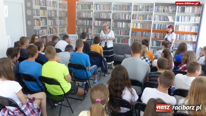 Zdjęcie w galerii na portalu naszraciborz.pl: Marta Fox spotkała się z raciborskimi gimnazjalistami wiadomości z regionu