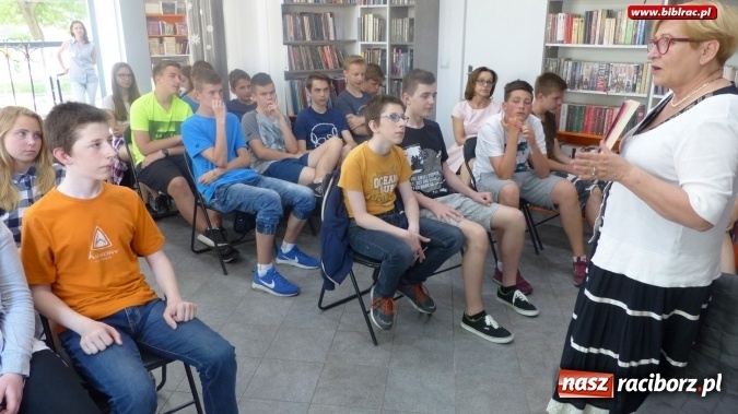 Zdjęcie w galerii na portalu naszraciborz.pl: Marta Fox spotkała się z raciborskimi gimnazjalistami wiadomości z regionu