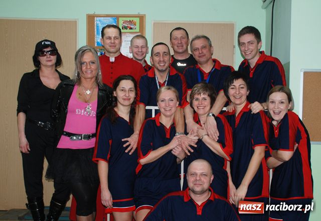 Zdjęcie w galerii na portalu naszraciborz.pl: Finał karnawału z przebierańcami wiadomości z regionu