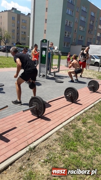 Zdjęcie w galerii na portalu naszraciborz.pl: Crosstrening 800 kg na 800-lecie Raciborza! wiadomości z regionu