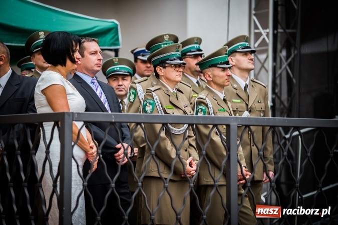 Zdjęcie w galerii na portalu naszraciborz.pl: XXVI rocznica powstania Straży Granicznej. Śląski Oddział z Raciborza ma nowy sztandar wiadomości z regionu