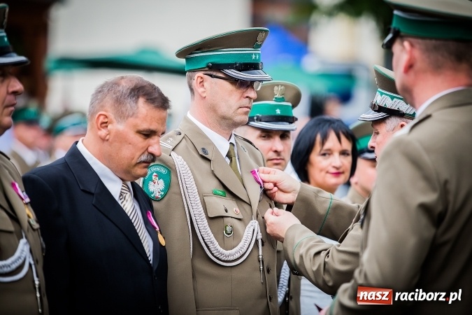 Zdjęcie w galerii na portalu naszraciborz.pl: XXVI rocznica powstania Straży Granicznej. Śląski Oddział z Raciborza ma nowy sztandar wiadomości z regionu