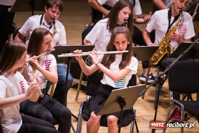 Zdjęcie w galerii na portalu naszraciborz.pl: Raciborska Gala Młodych Talentów wiadomości z regionu