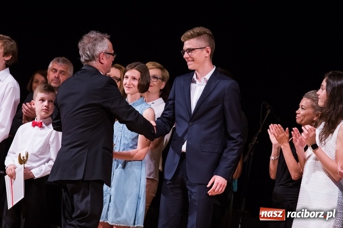 Zdjęcie w galerii na portalu naszraciborz.pl: Raciborska Gala Młodych Talentów wiadomości z regionu
