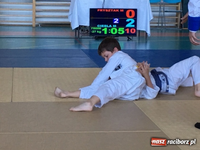 Zdjęcie w galerii na portalu naszraciborz.pl: Łamatorzy z Raciborza na rybnickich matach  wiadomości z regionu