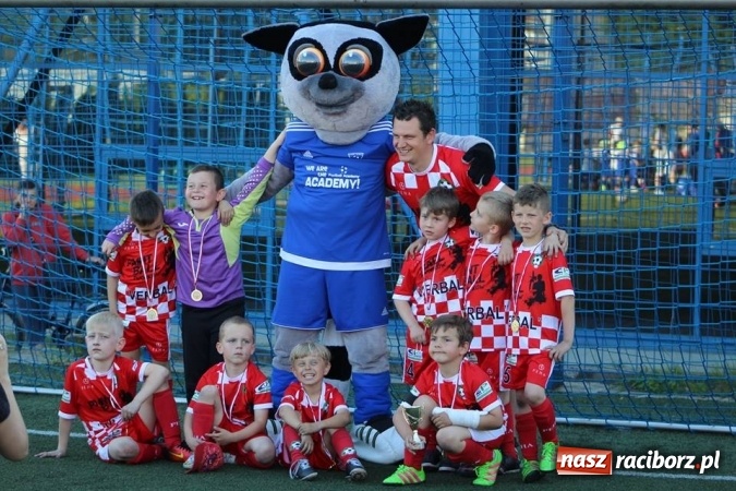 Zdjęcie w galerii na portalu naszraciborz.pl: Młodzi piłkarze Tworkowa na turnieju Zawiercie Cup 2017 wiadomości z regionu
