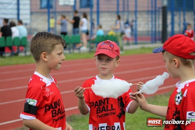 Zdjęcie w galerii na portalu naszraciborz.pl: Młodzi piłkarze Tworkowa na turnieju Zawiercie Cup 2017 wiadomości z regionu