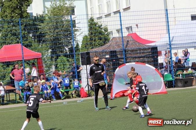 Zdjęcie w galerii na portalu naszraciborz.pl: Młodzi piłkarze Tworkowa na turnieju Zawiercie Cup 2017 wiadomości z regionu