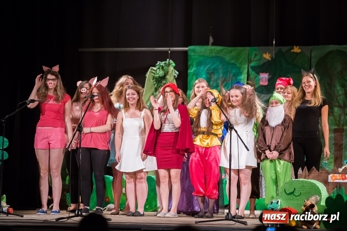 Zdjęcie w galerii na portalu naszraciborz.pl: VIII edycja obchodów Dnia Dziecka w Domu Kultury Strzecha wiadomości z regionu