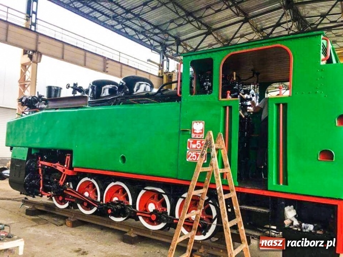 Zdjęcie w galerii na portalu naszraciborz.pl: Tw53 Halinka wraca na Dni Raciborza przed dworzec. Zobacz, jak dziś wygląda wiadomości z regionu