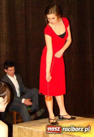 Zdjęcie w galerii na portalu naszraciborz.pl: W Kuźni kochali się w teatrze wiadomości z regionu