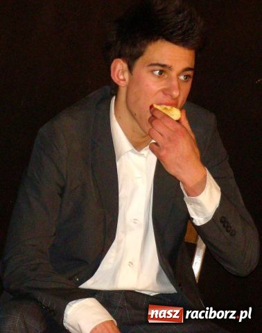 Zdjęcie w galerii na portalu naszraciborz.pl: W Kuźni kochali się w teatrze wiadomości z regionu