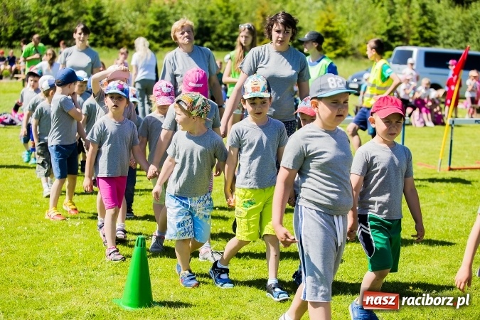 Zdjęcie w galerii na portalu naszraciborz.pl: Bieg z okazji Dnia Dziecka w Rudniku wiadomości z regionu