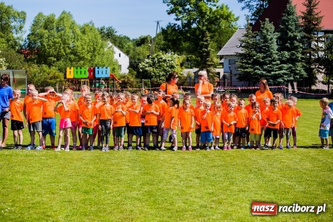 Zdjęcie w galerii na portalu naszraciborz.pl: Bieg z okazji Dnia Dziecka w Rudniku wiadomości z regionu