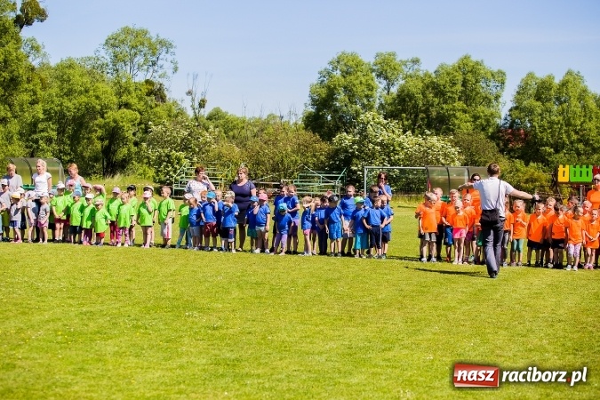 Zdjęcie w galerii na portalu naszraciborz.pl: Bieg z okazji Dnia Dziecka w Rudniku wiadomości z regionu