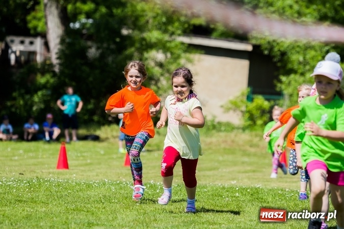 Zdjęcie w galerii na portalu naszraciborz.pl: Bieg z okazji Dnia Dziecka w Rudniku wiadomości z regionu