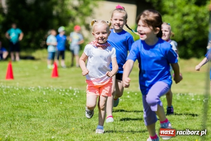 Zdjęcie w galerii na portalu naszraciborz.pl: Bieg z okazji Dnia Dziecka w Rudniku wiadomości z regionu