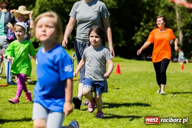 Zdjęcie w galerii na portalu naszraciborz.pl: Bieg z okazji Dnia Dziecka w Rudniku wiadomości z regionu