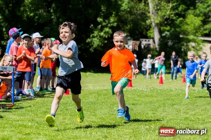 Zdjęcie w galerii na portalu naszraciborz.pl: Bieg z okazji Dnia Dziecka w Rudniku wiadomości z regionu