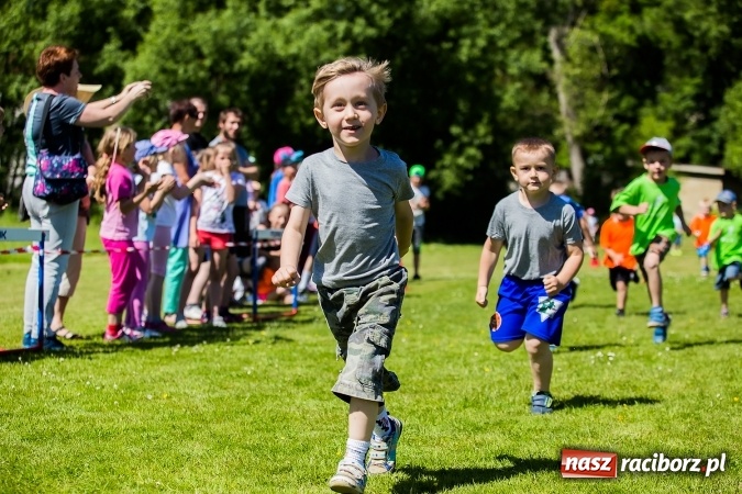 Zdjęcie w galerii na portalu naszraciborz.pl: Bieg z okazji Dnia Dziecka w Rudniku wiadomości z regionu