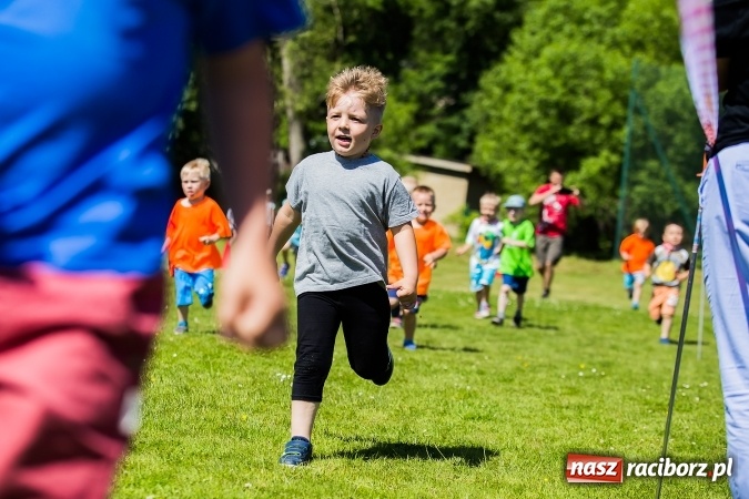 Zdjęcie w galerii na portalu naszraciborz.pl: Bieg z okazji Dnia Dziecka w Rudniku wiadomości z regionu