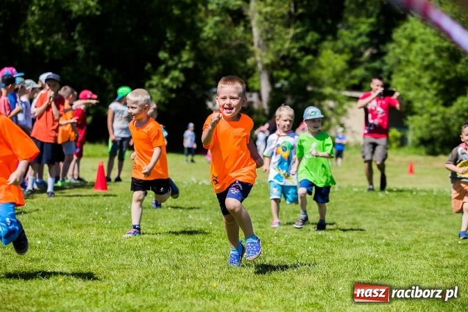 Zdjęcie w galerii na portalu naszraciborz.pl: Bieg z okazji Dnia Dziecka w Rudniku wiadomości z regionu