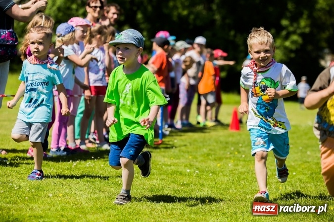 Zdjęcie w galerii na portalu naszraciborz.pl: Bieg z okazji Dnia Dziecka w Rudniku wiadomości z regionu