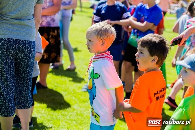 Zdjęcie w galerii na portalu naszraciborz.pl: Bieg z okazji Dnia Dziecka w Rudniku wiadomości z regionu