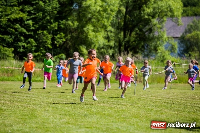 Zdjęcie w galerii na portalu naszraciborz.pl: Bieg z okazji Dnia Dziecka w Rudniku wiadomości z regionu