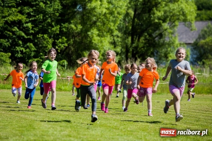 Zdjęcie w galerii na portalu naszraciborz.pl: Bieg z okazji Dnia Dziecka w Rudniku wiadomości z regionu