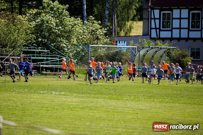Zdjęcie w galerii na portalu naszraciborz.pl: Bieg z okazji Dnia Dziecka w Rudniku wiadomości z regionu