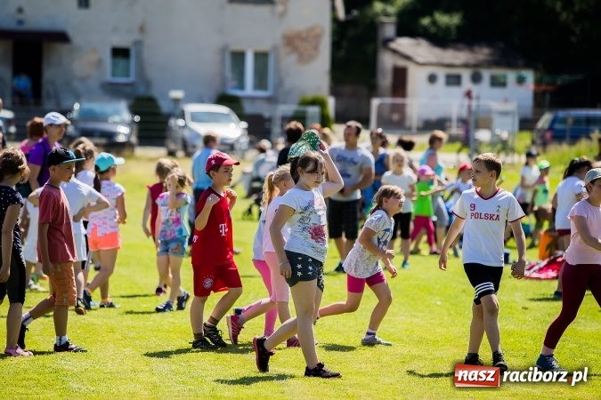 Zdjęcie w galerii na portalu naszraciborz.pl: Bieg z okazji Dnia Dziecka w Rudniku wiadomości z regionu