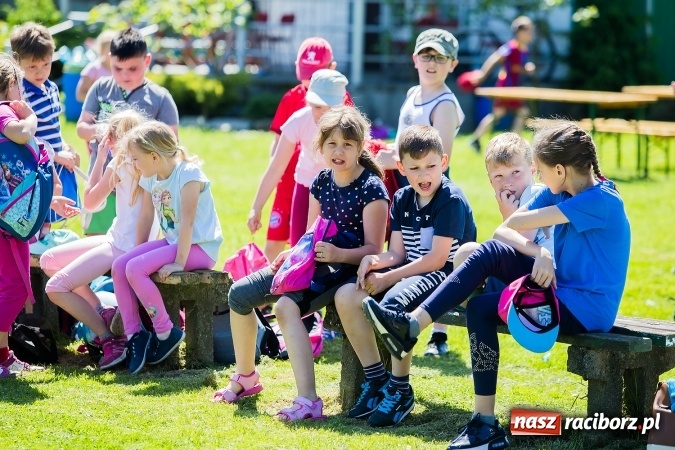 Zdjęcie w galerii na portalu naszraciborz.pl: Bieg z okazji Dnia Dziecka w Rudniku wiadomości z regionu