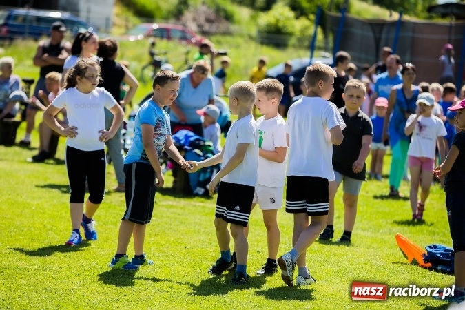 Zdjęcie w galerii na portalu naszraciborz.pl: Bieg z okazji Dnia Dziecka w Rudniku wiadomości z regionu